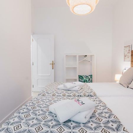 Altair Apartment By People Rentals Bilbao Ngoại thất bức ảnh