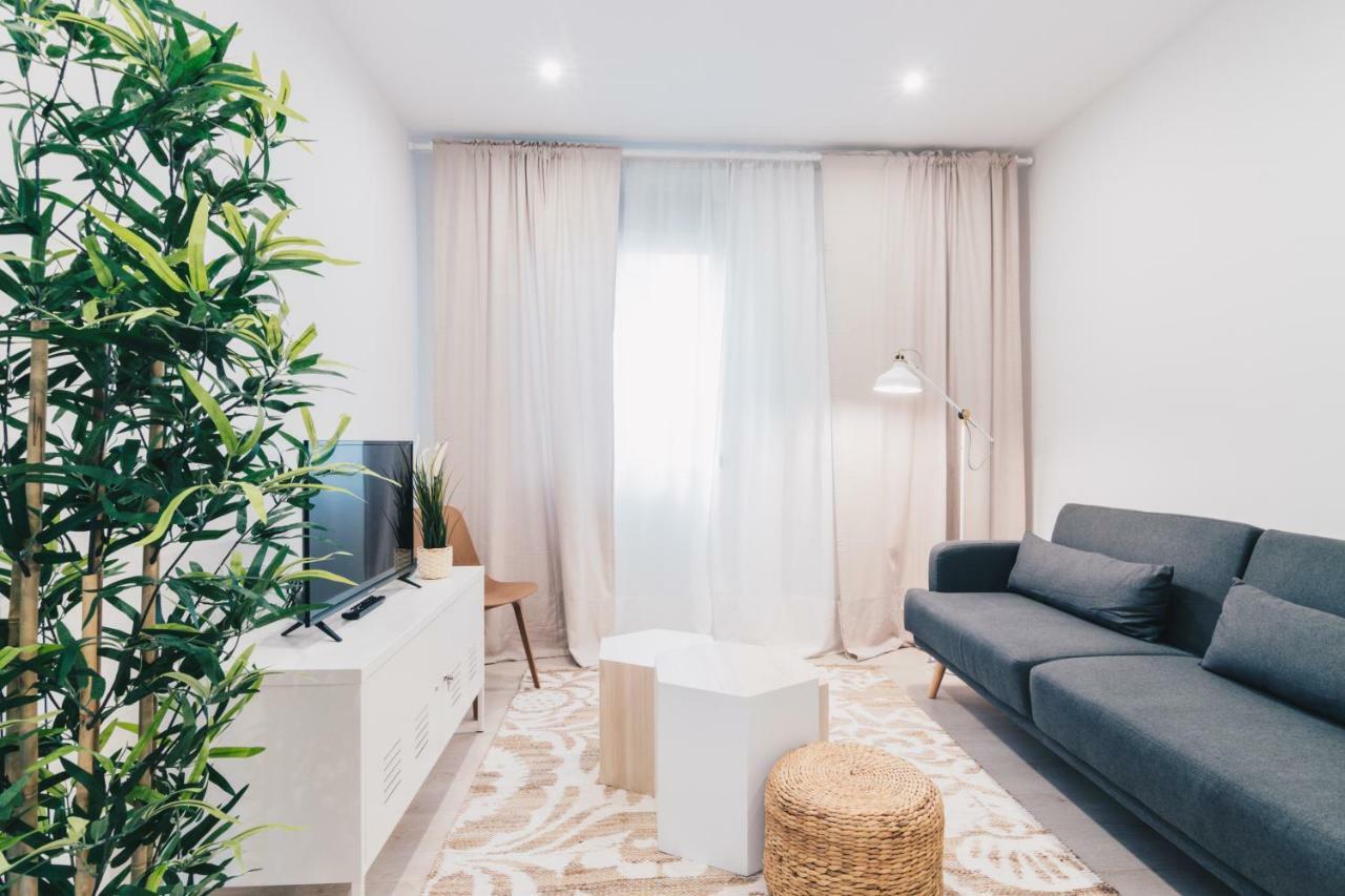 Altair Apartment By People Rentals Bilbao Ngoại thất bức ảnh
