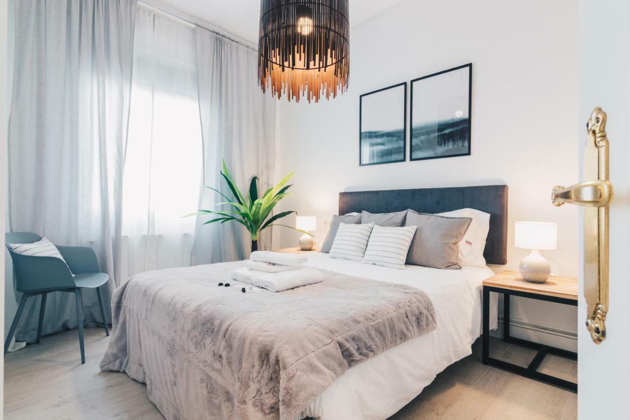 Altair Apartment By People Rentals Bilbao Ngoại thất bức ảnh